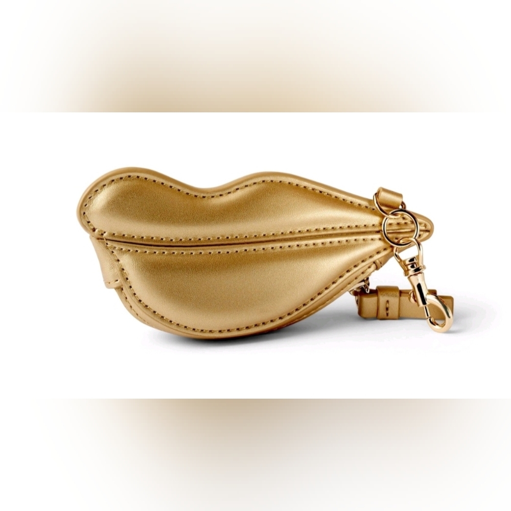 Diane von Furstenberg Lip Coin Purse-NWT